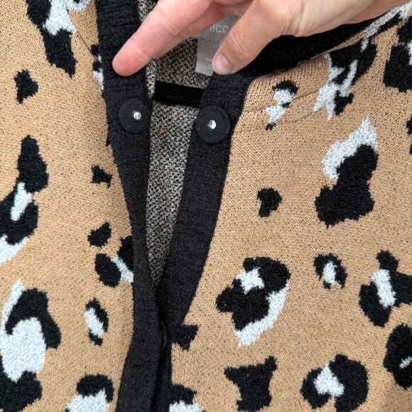 Chicos Long Line Knit Cardigan Sweater Size 1/M Animal Print Hood Cozy NEW - Picture 10 of 14